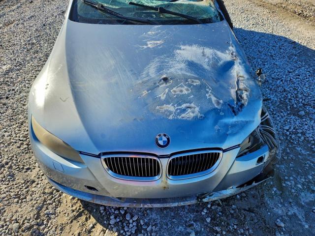 BMW 3 Series I Image 12