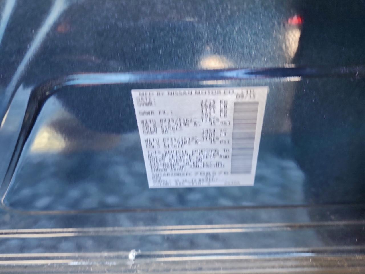 Nissan Pathfinder S Image 10