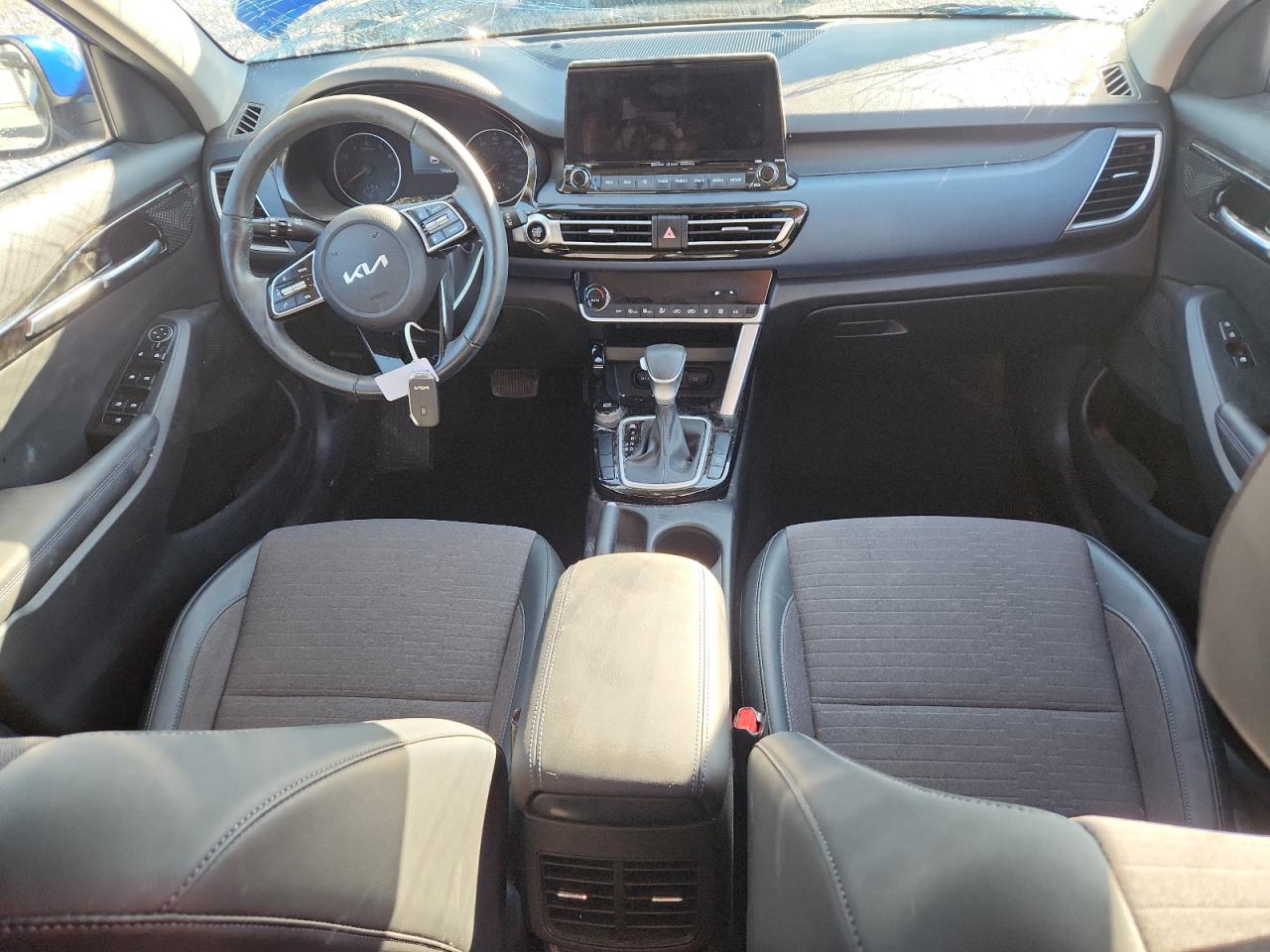 Kia Seltos S Image 6