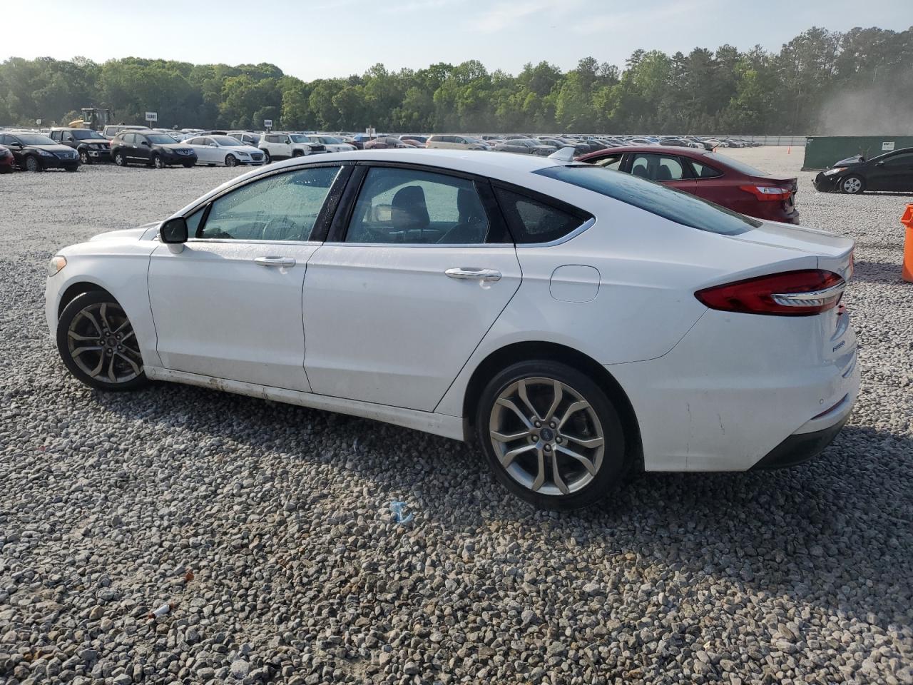 Ford Fusion Sel Image 2