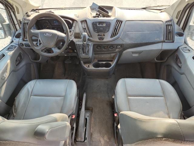 Ford Transit T-250 Image 4