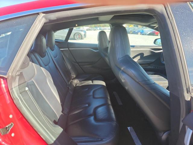 Tesla Model S Image 11