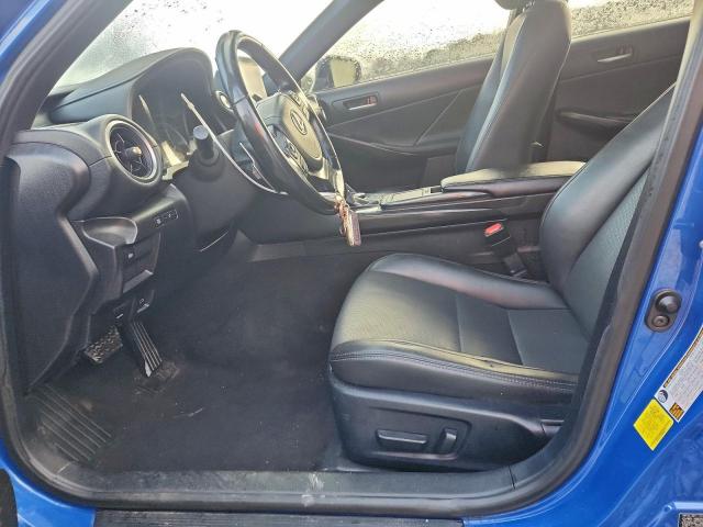 Lexus Is 300 Image 10