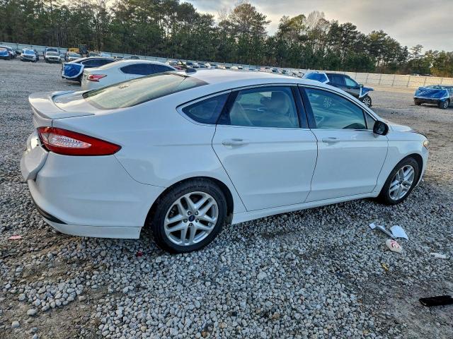Ford Fusion Se Image 7