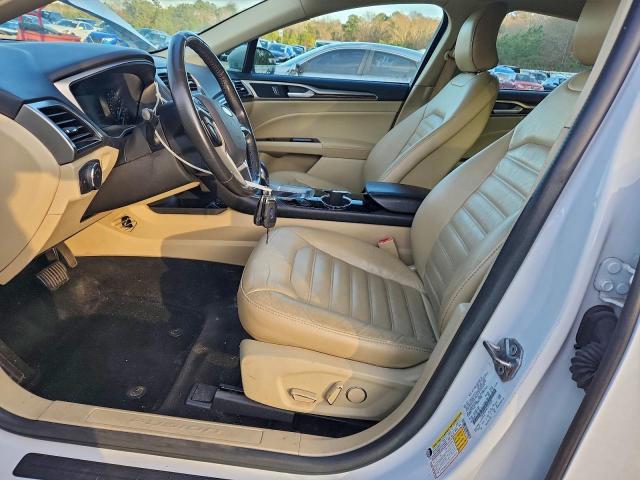 Ford Fusion Se Image 6