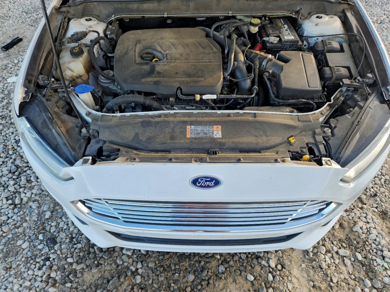 Ford Fusion Se Image 10