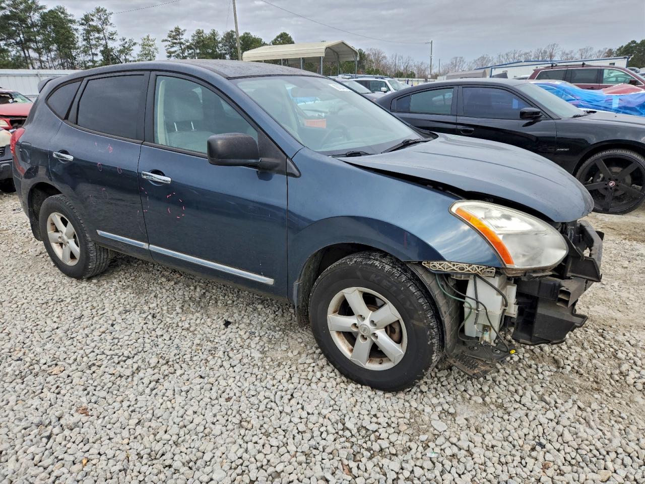 Nissan Rogue S Image 9