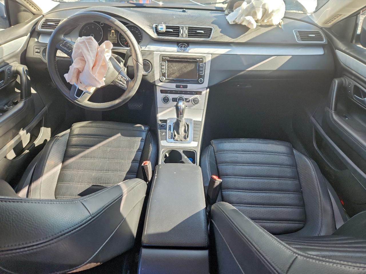 Volkswagen CC Sport Image 8