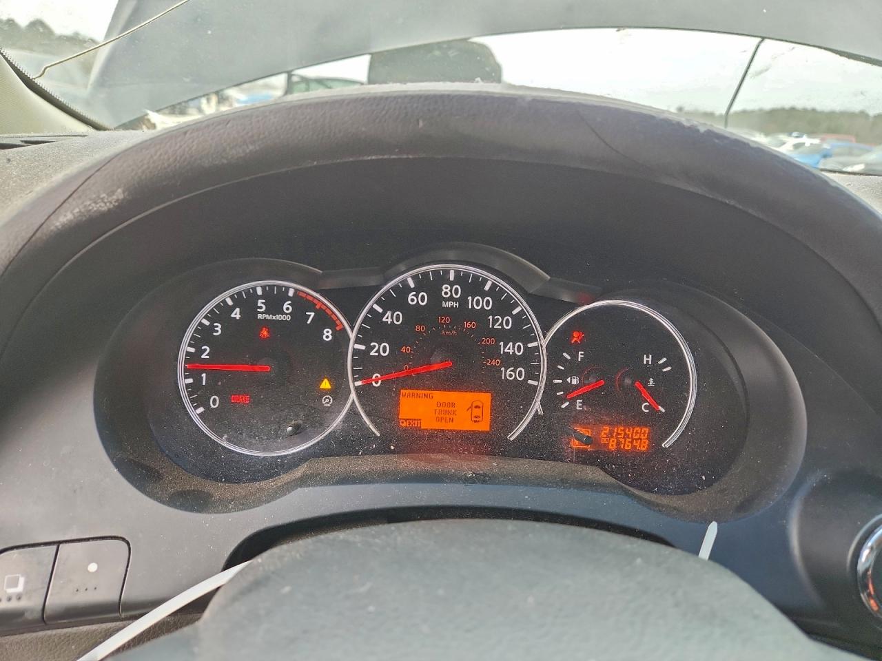 Nissan Altima Base Image 12