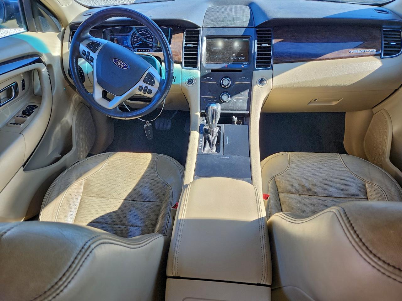 Ford Taurus Limited Image 11