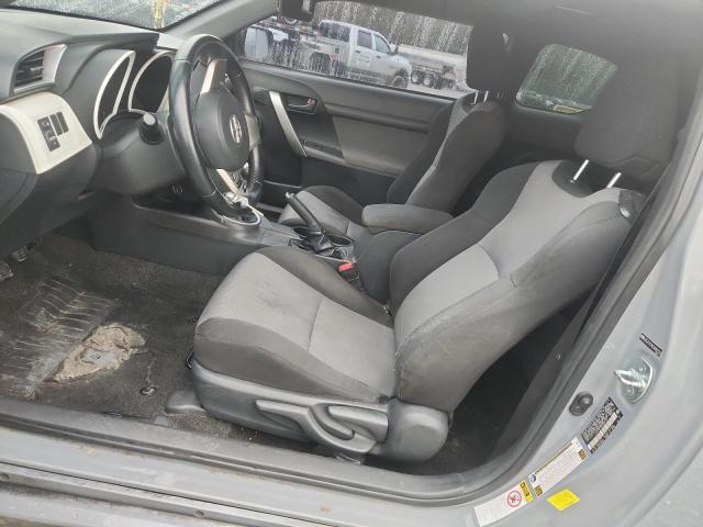 Toyota Scion Image 6