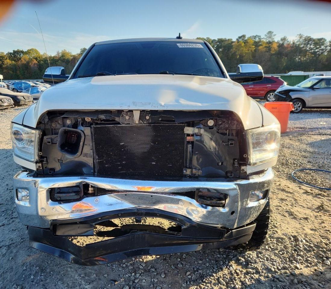 Ram 2500 Laramie Image 7