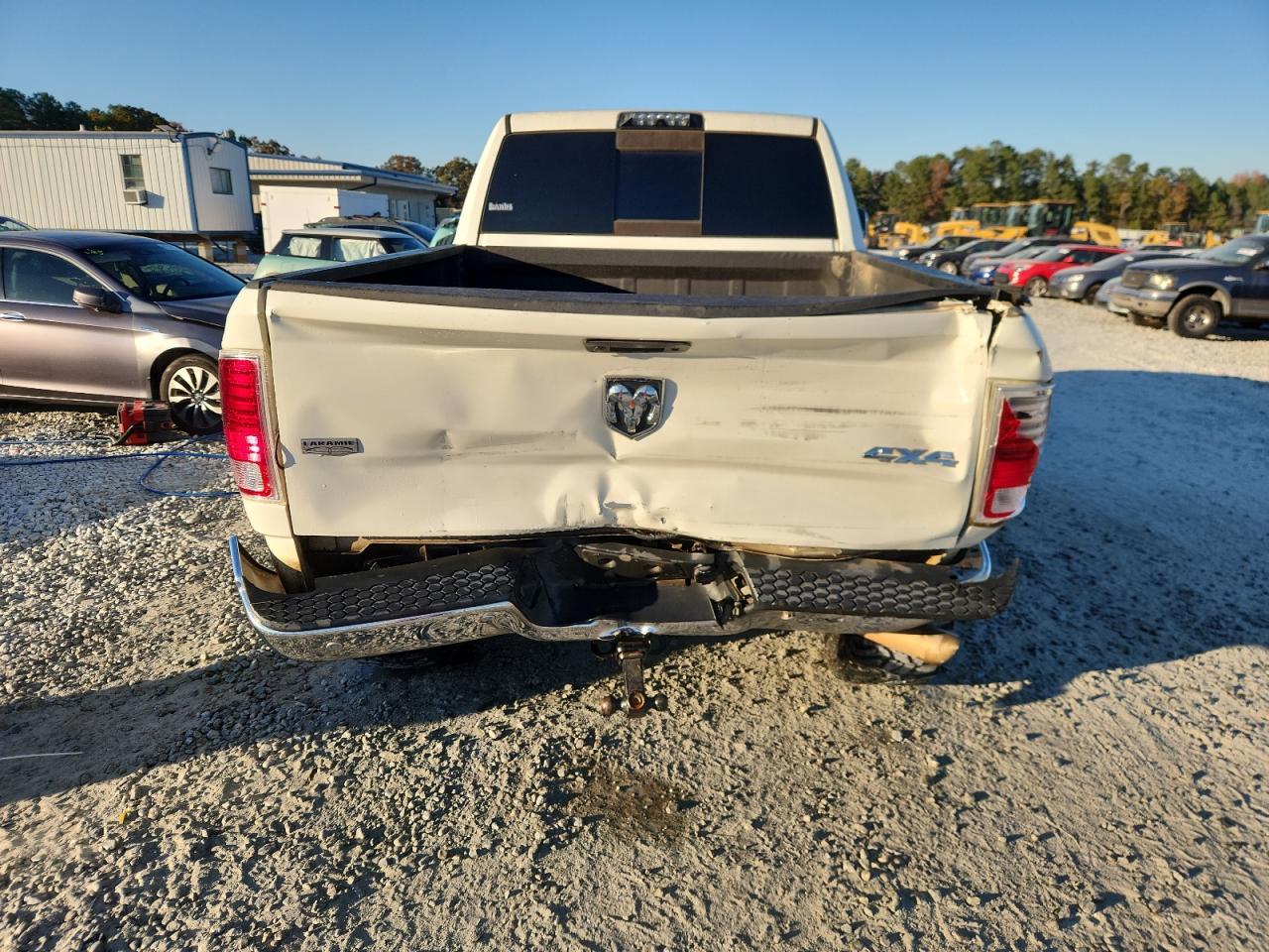 Ram 2500 Laramie Image 3