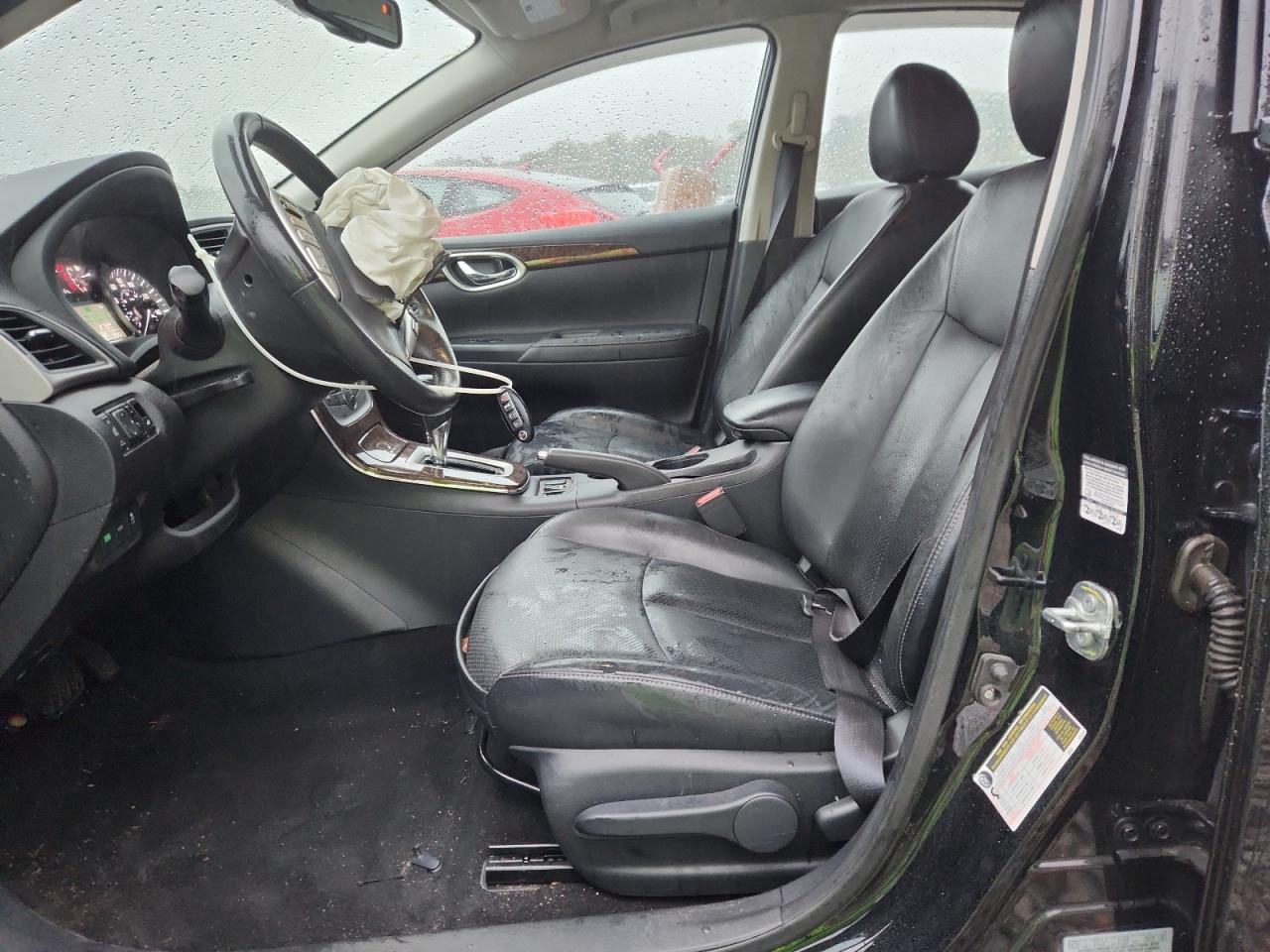 Nissan Sentra S Image 4