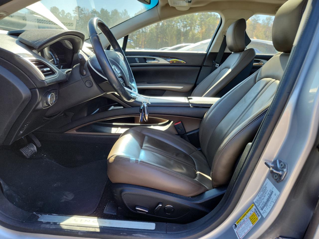 Lincoln MKZ Hybrid Image 5