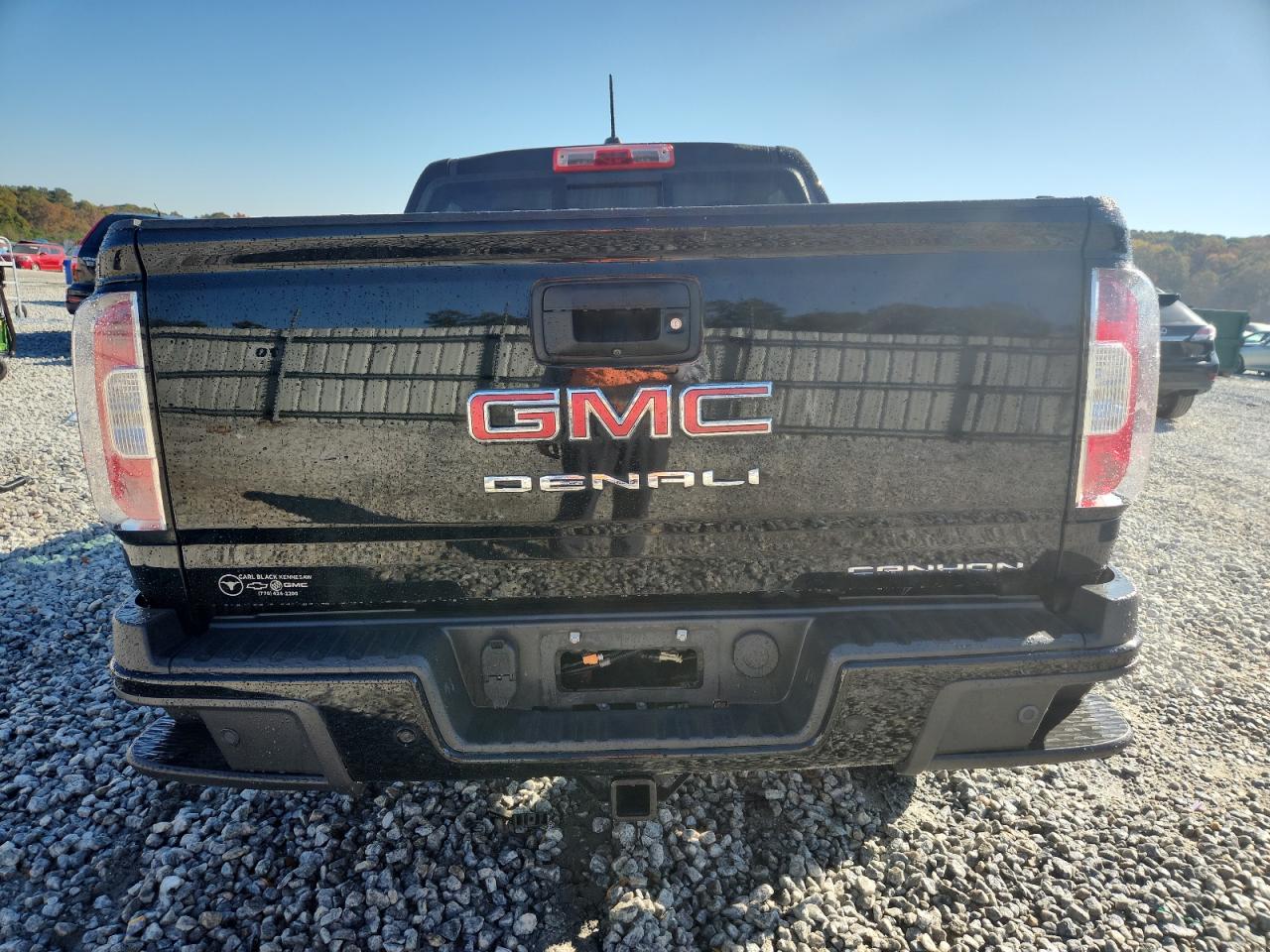 GMC Canyon Denali Image 4