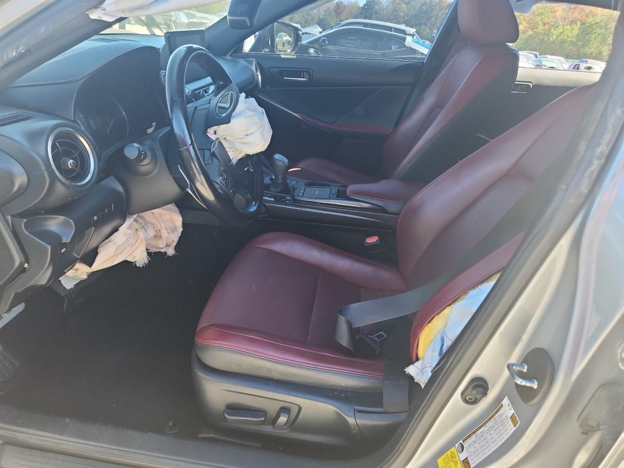 Lexus Is 300 Image 5