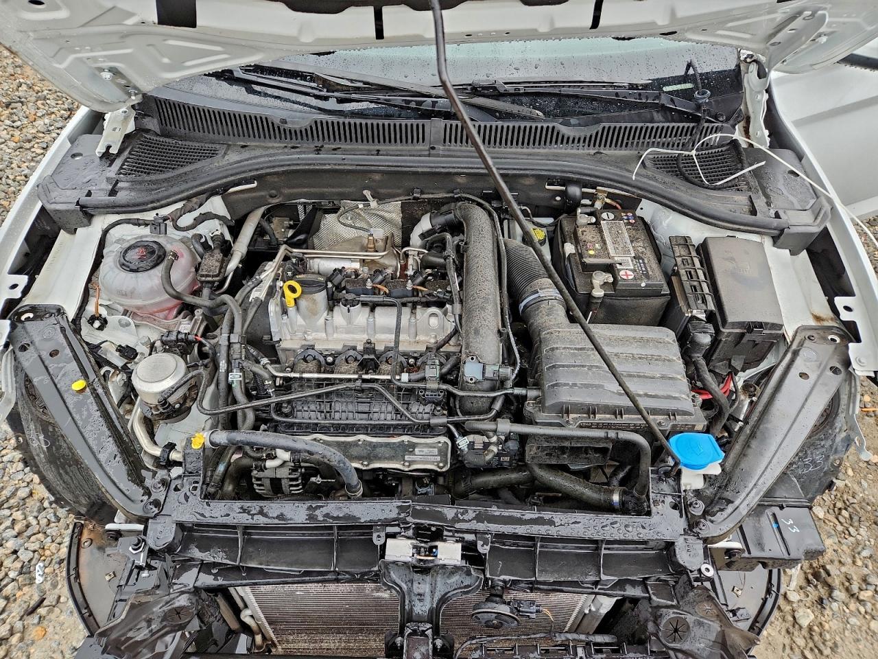 Volkswagen Jetta S Image 10