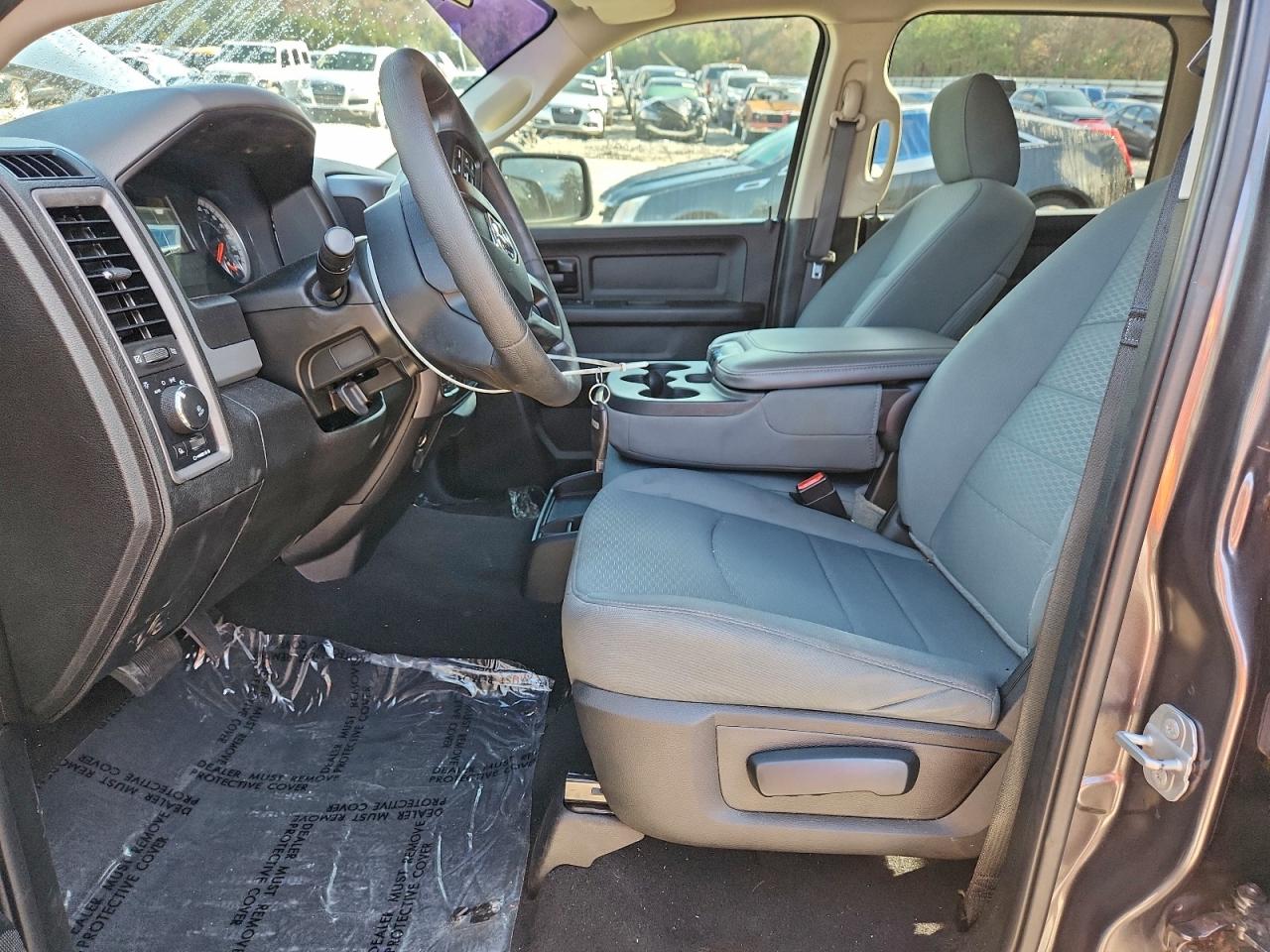 Ram 1500 Tradesman Image 4