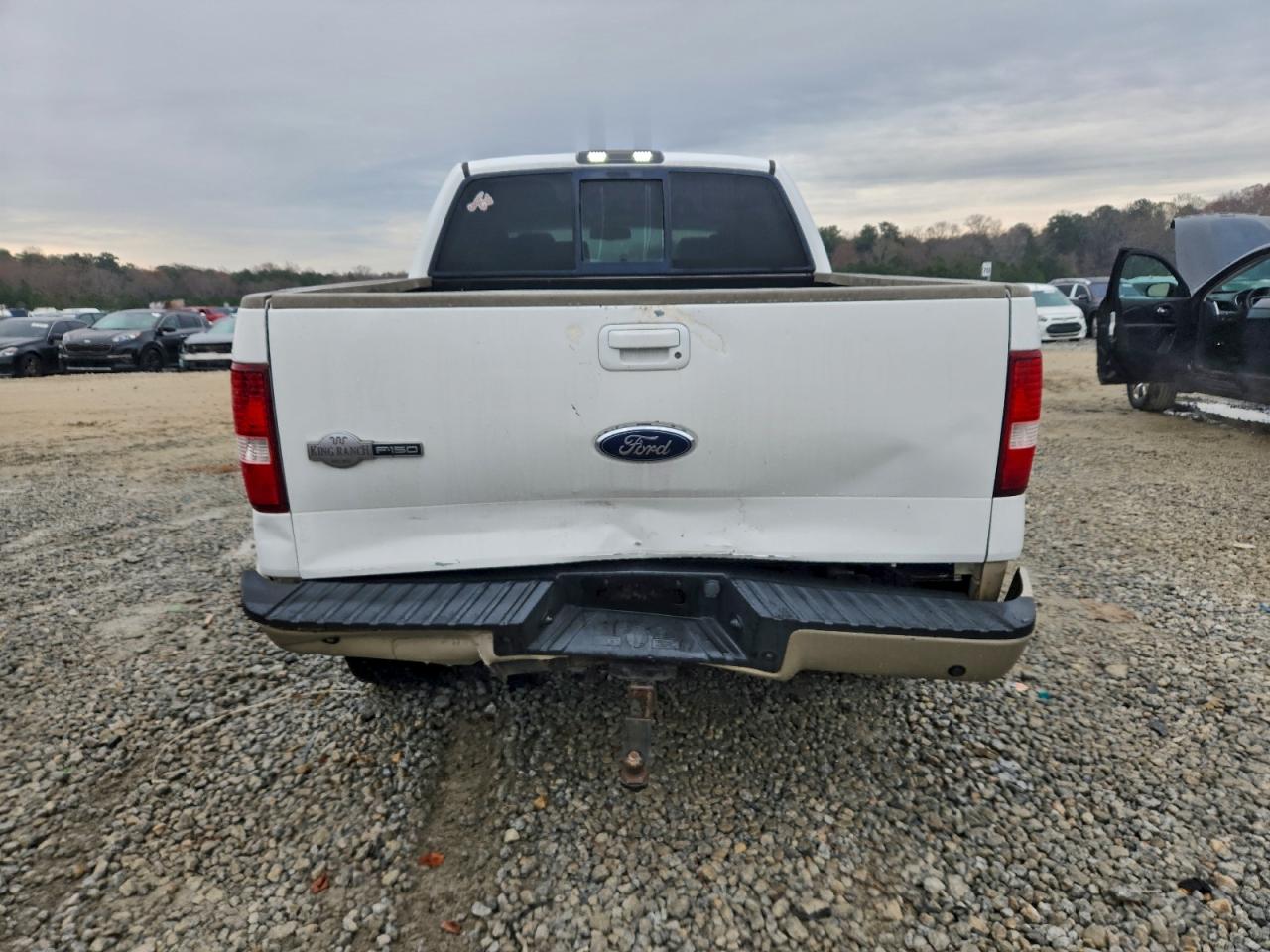 Ford F-150 Supercrew Image 7