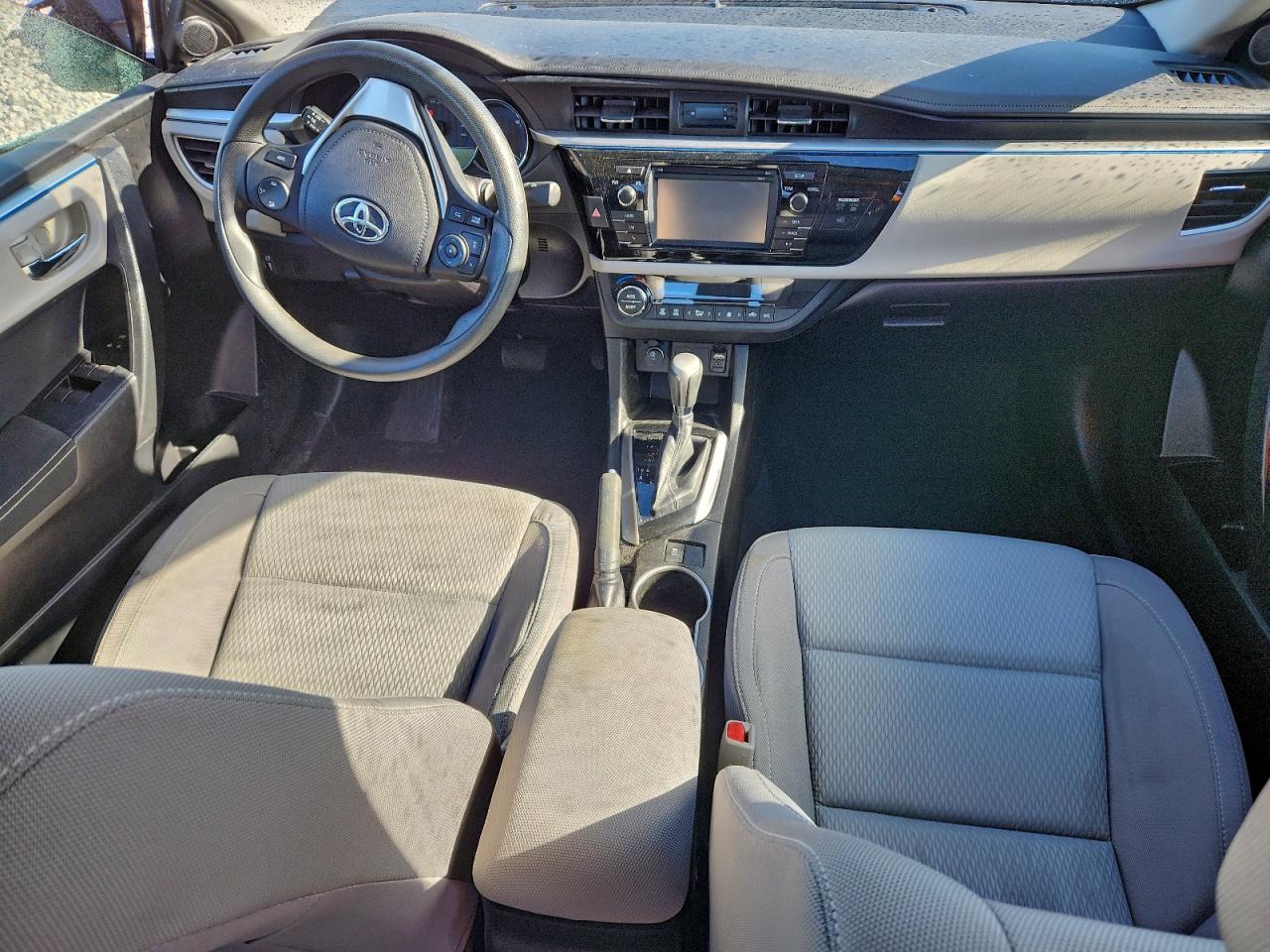 Toyota Corolla Eco Image 9