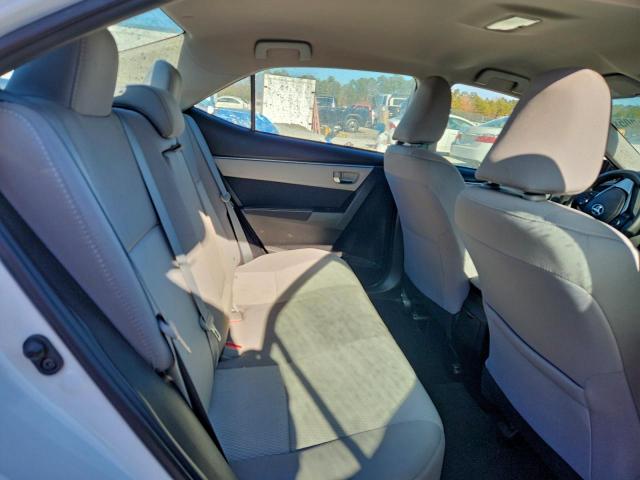 Toyota Corolla Eco Image 13