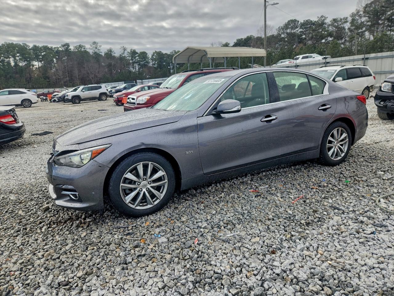 INFINITI Q50 Premium Image 1