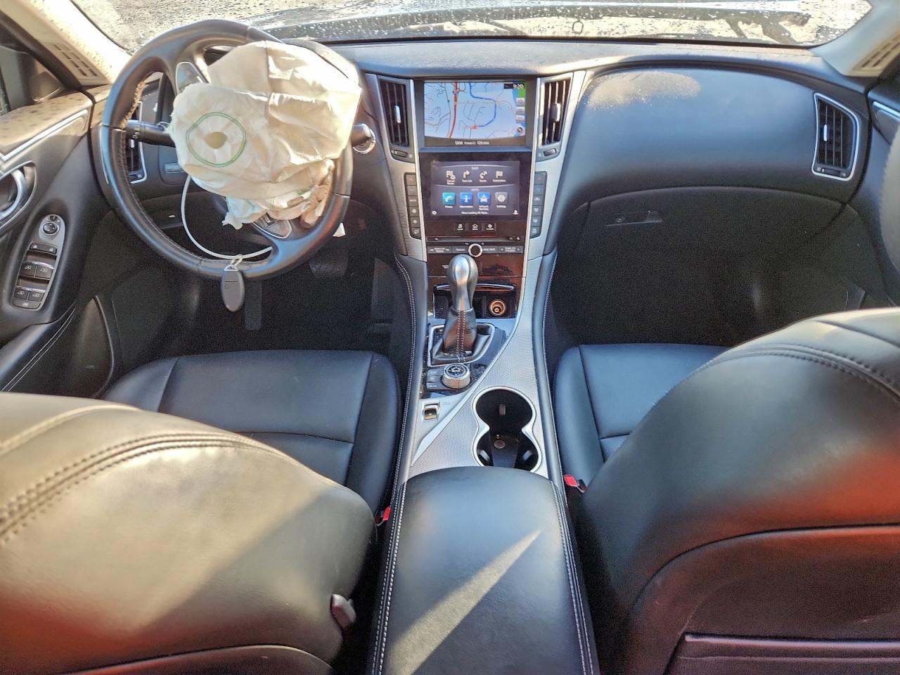 INFINITI Q50 Premium Image 11