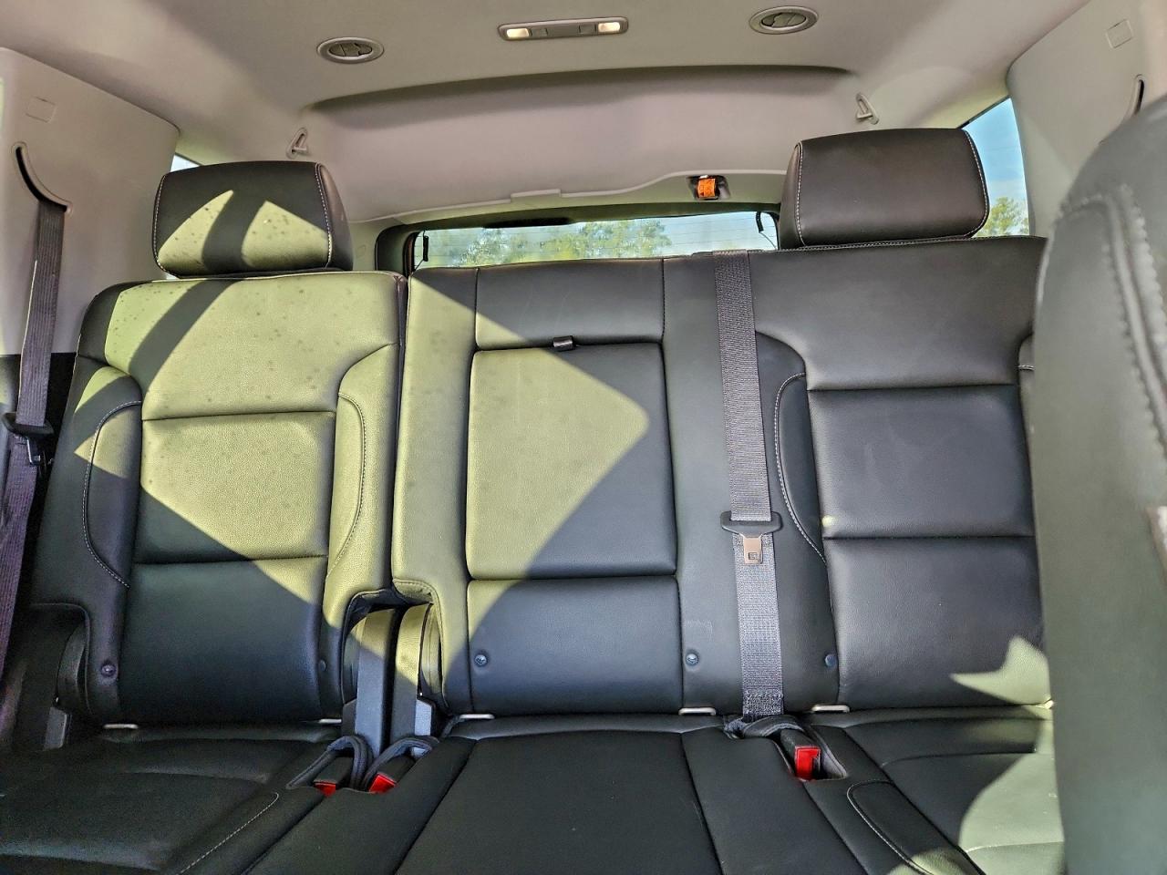 Chevrolet Tahoe C1500 Lt Image 11