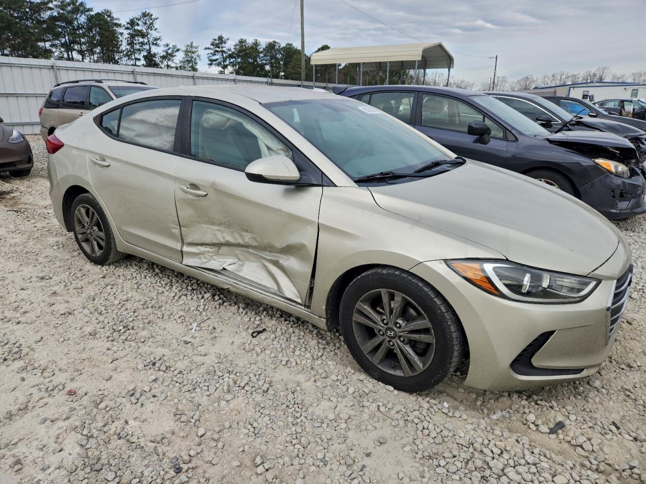 Hyundai ELANTRA Se Image 12