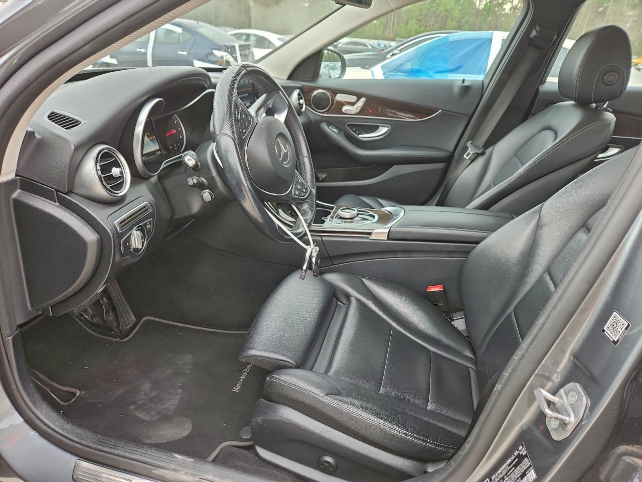 Mercedes-Benz C-Class 300 4matic Image 5