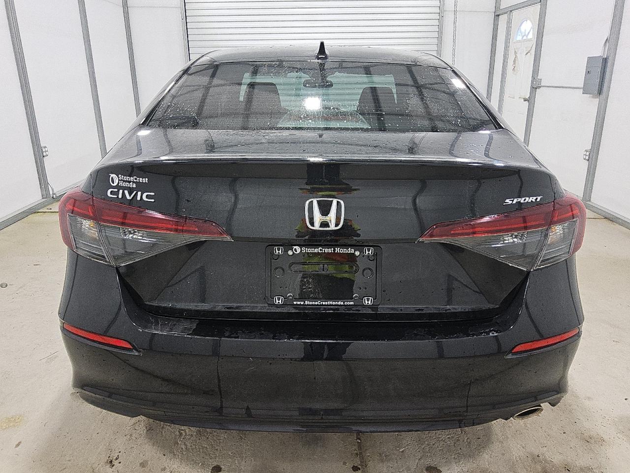 Honda Civic Sport Image 11