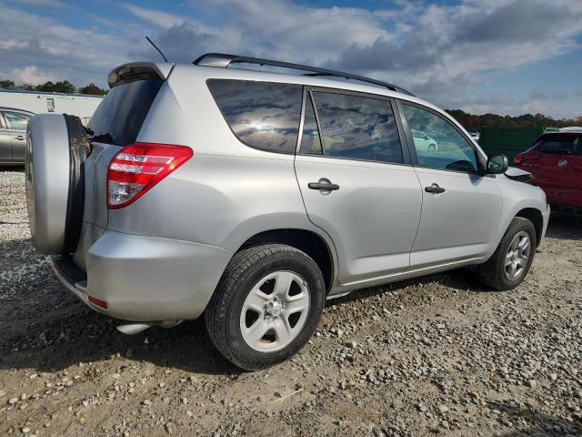 Toyota RAV4 Image 5