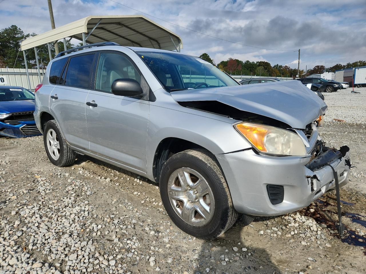 Toyota RAV4 Image 8
