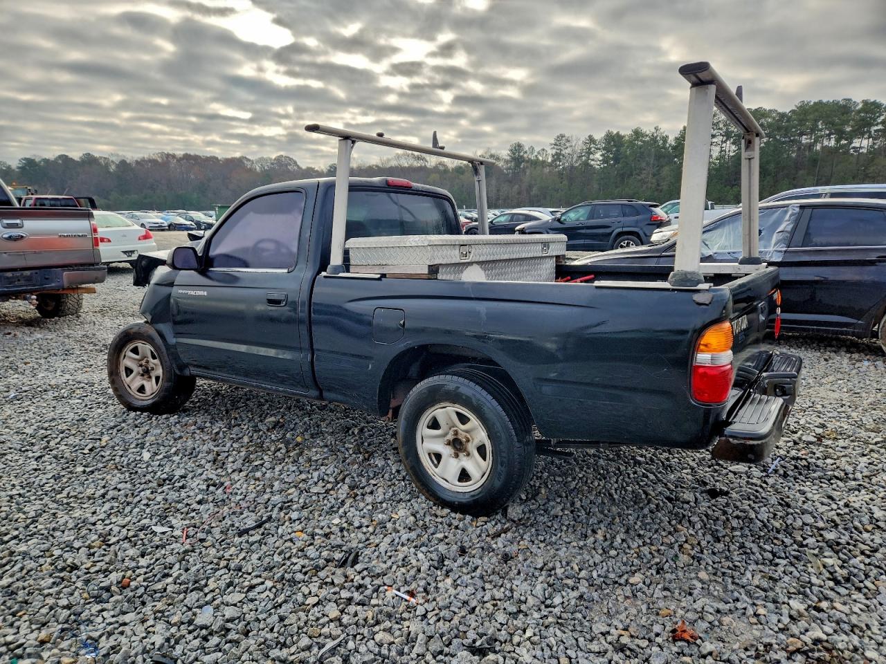 Toyota Tacoma Image 10