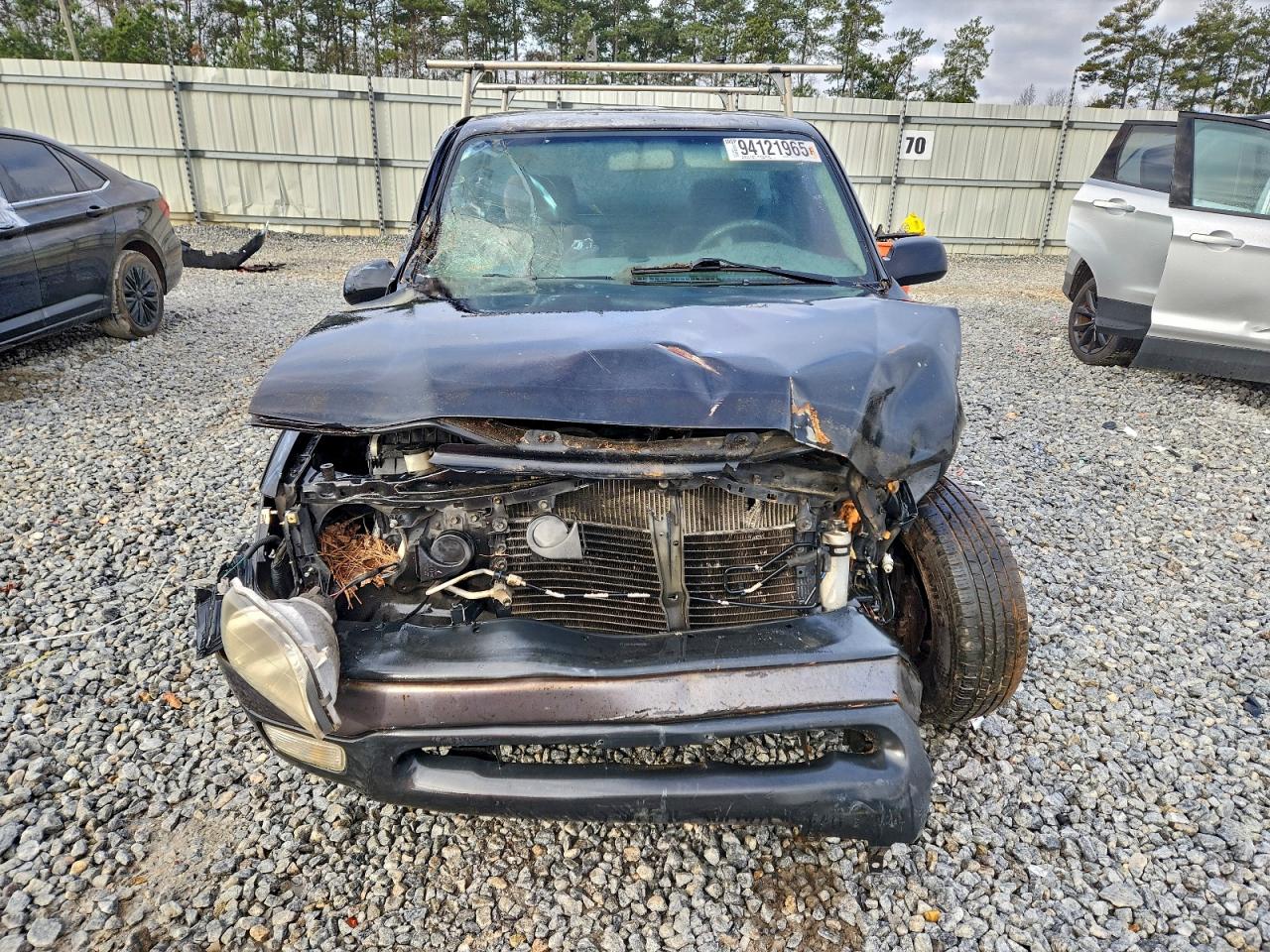 Toyota Tacoma Image 3