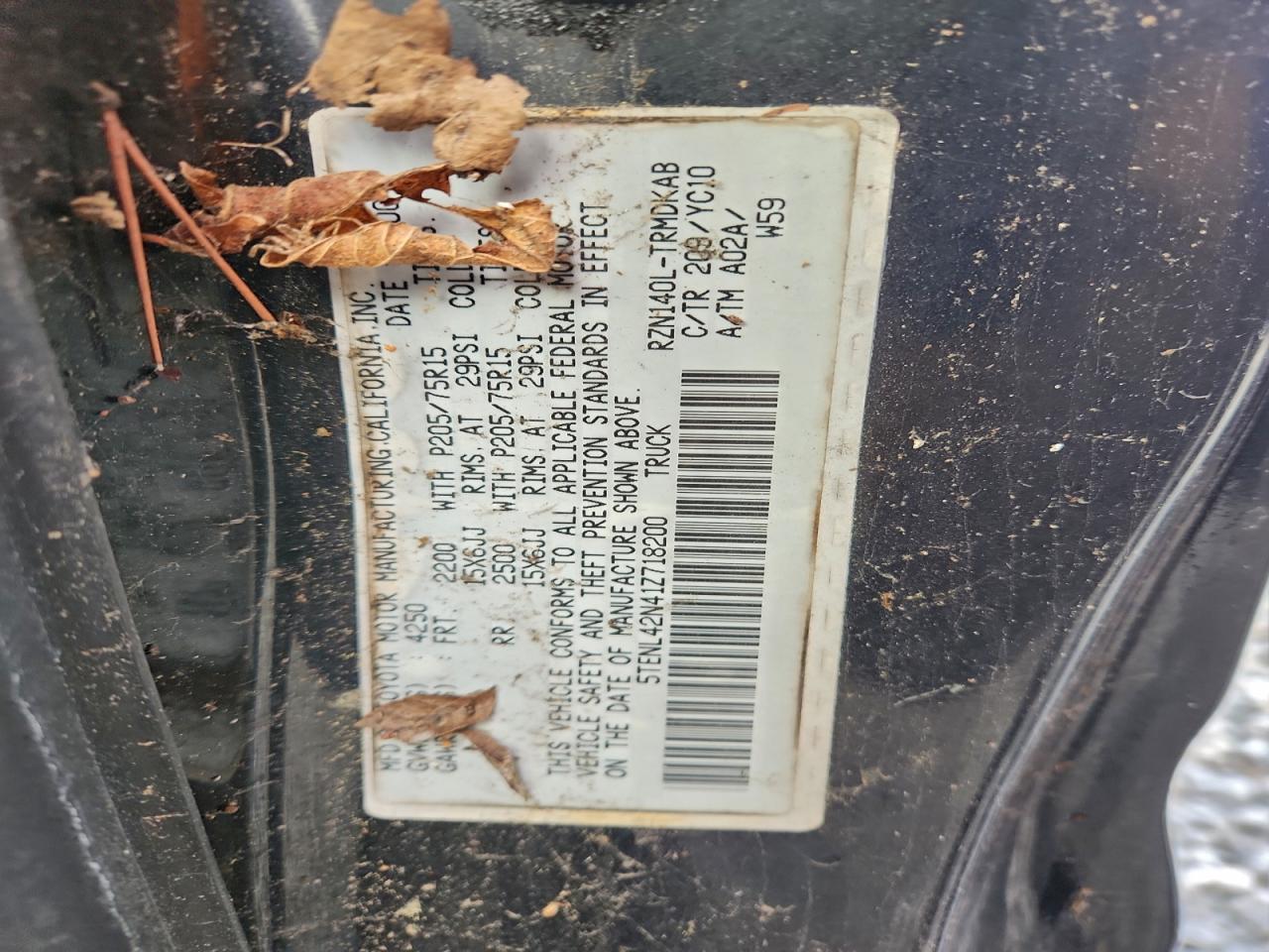 Toyota Tacoma Image 5