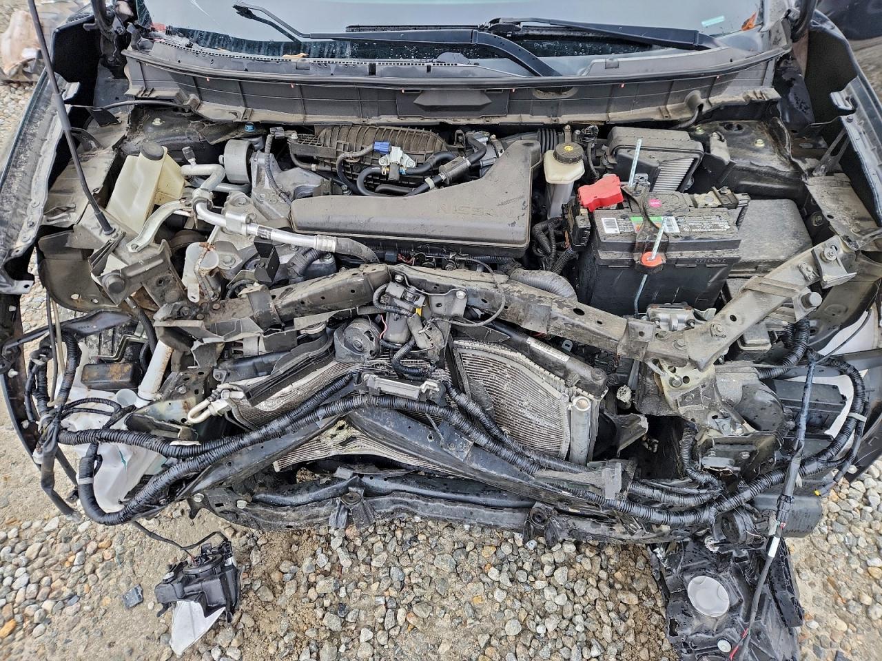 Nissan Rogue S Image 7