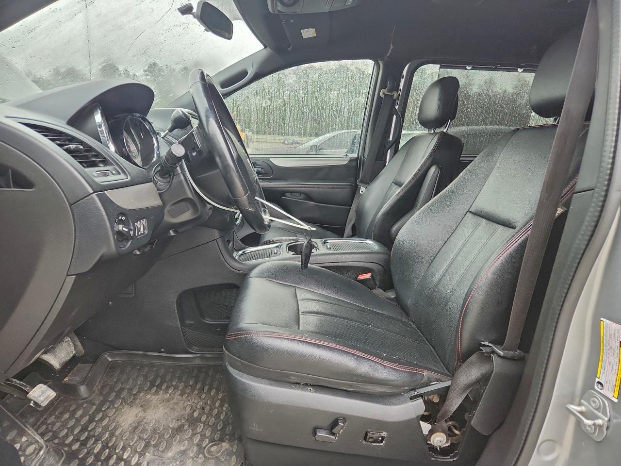 Dodge Caravan Gt Image 7