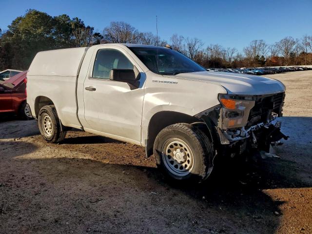 Chevrolet Silverado C1500 Image 2