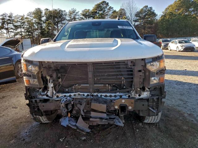 Chevrolet Silverado C1500 Image 12