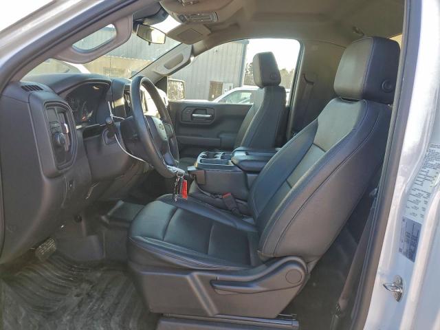 Chevrolet Silverado C1500 Image 11