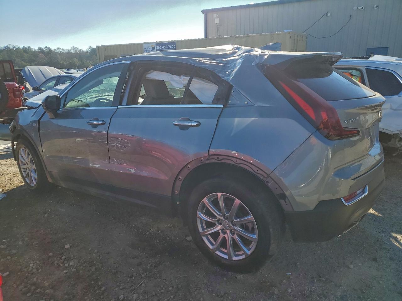 Cadillac XT4 Luxury Image 2