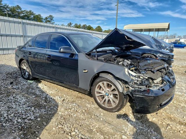 BMW 5 Series Xi Image 12