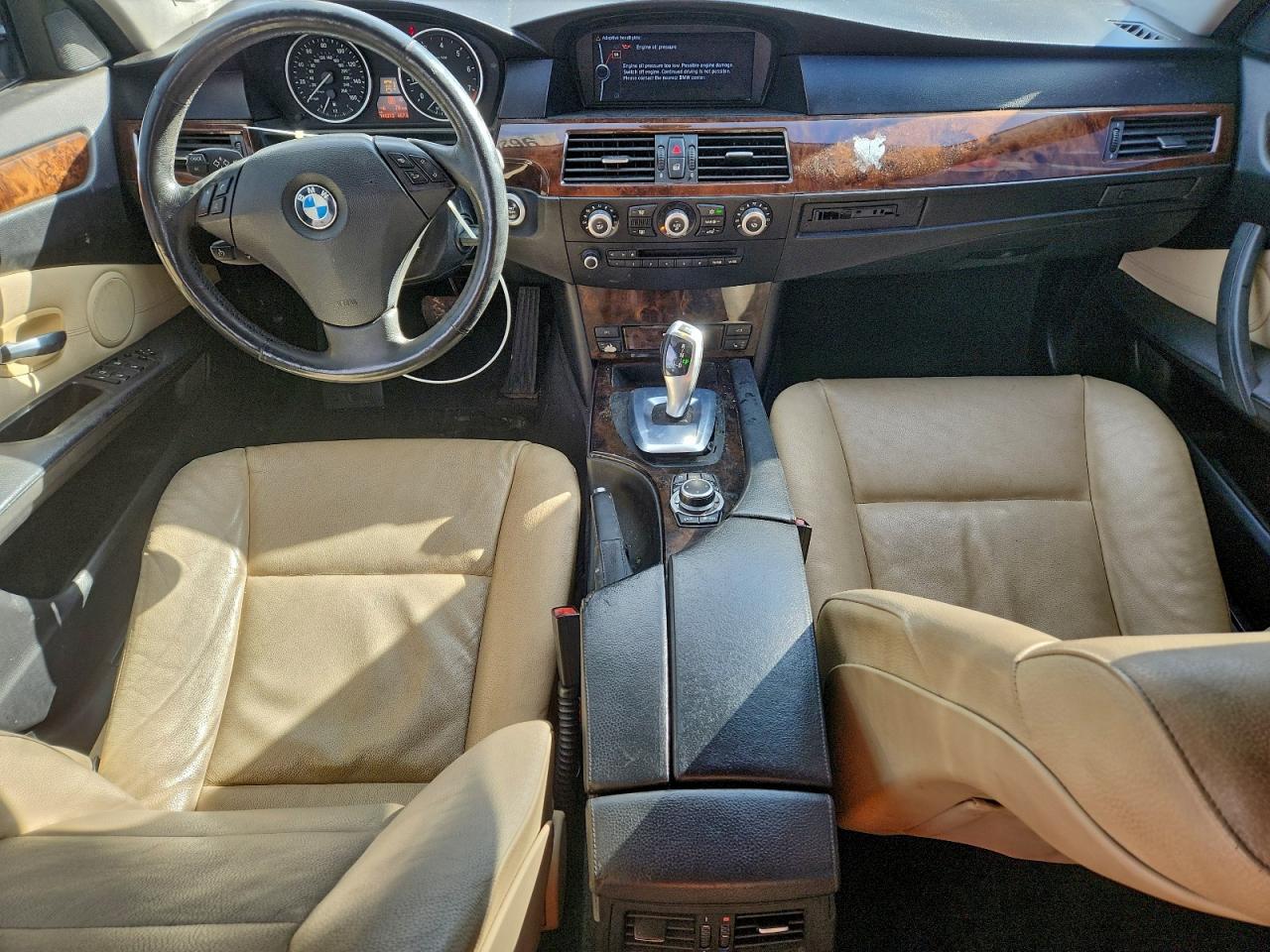 BMW 5 Series Xi Image 8