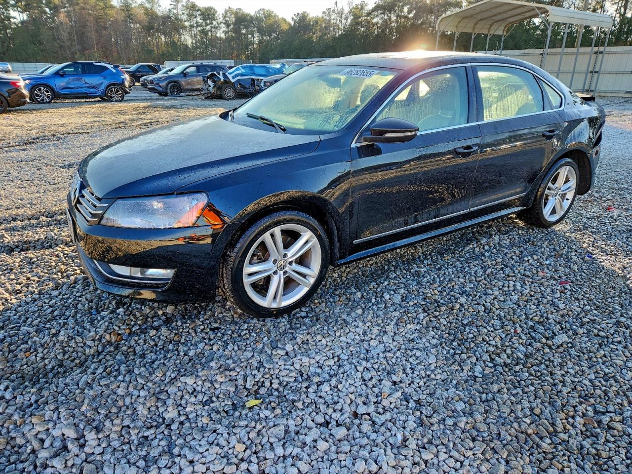 Volkswagen Passat Sel Image 1