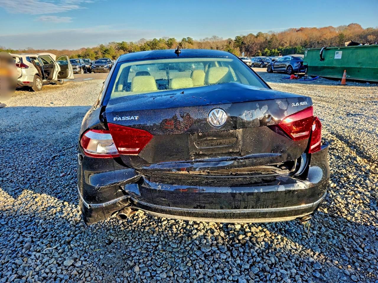 Volkswagen Passat Sel Image 4