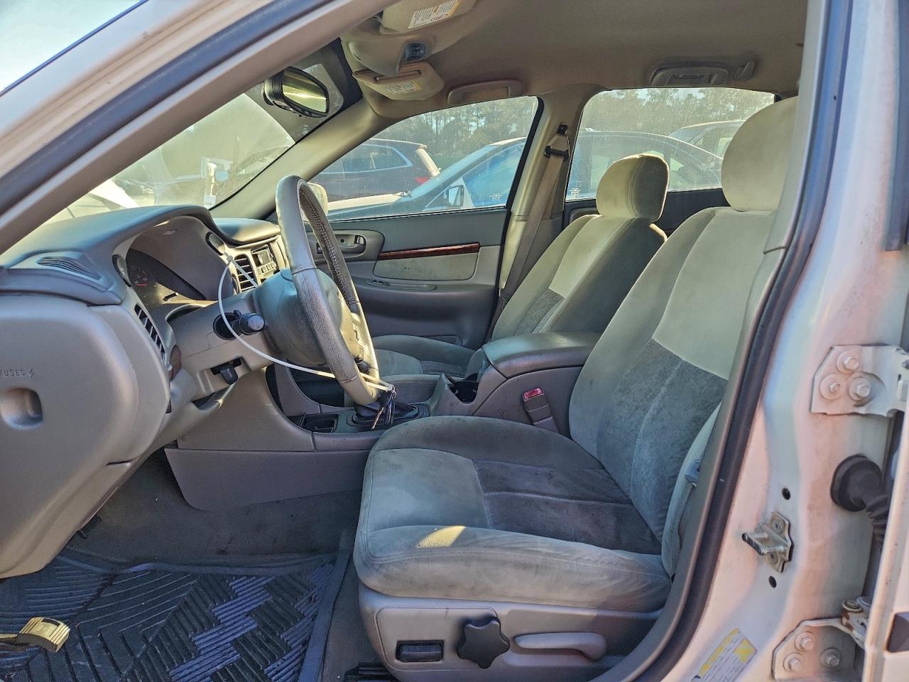 Chevrolet Impala Image 4