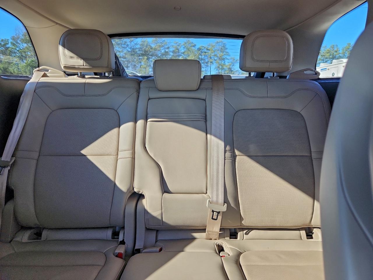 Lincoln Corsair Reserve Image 7