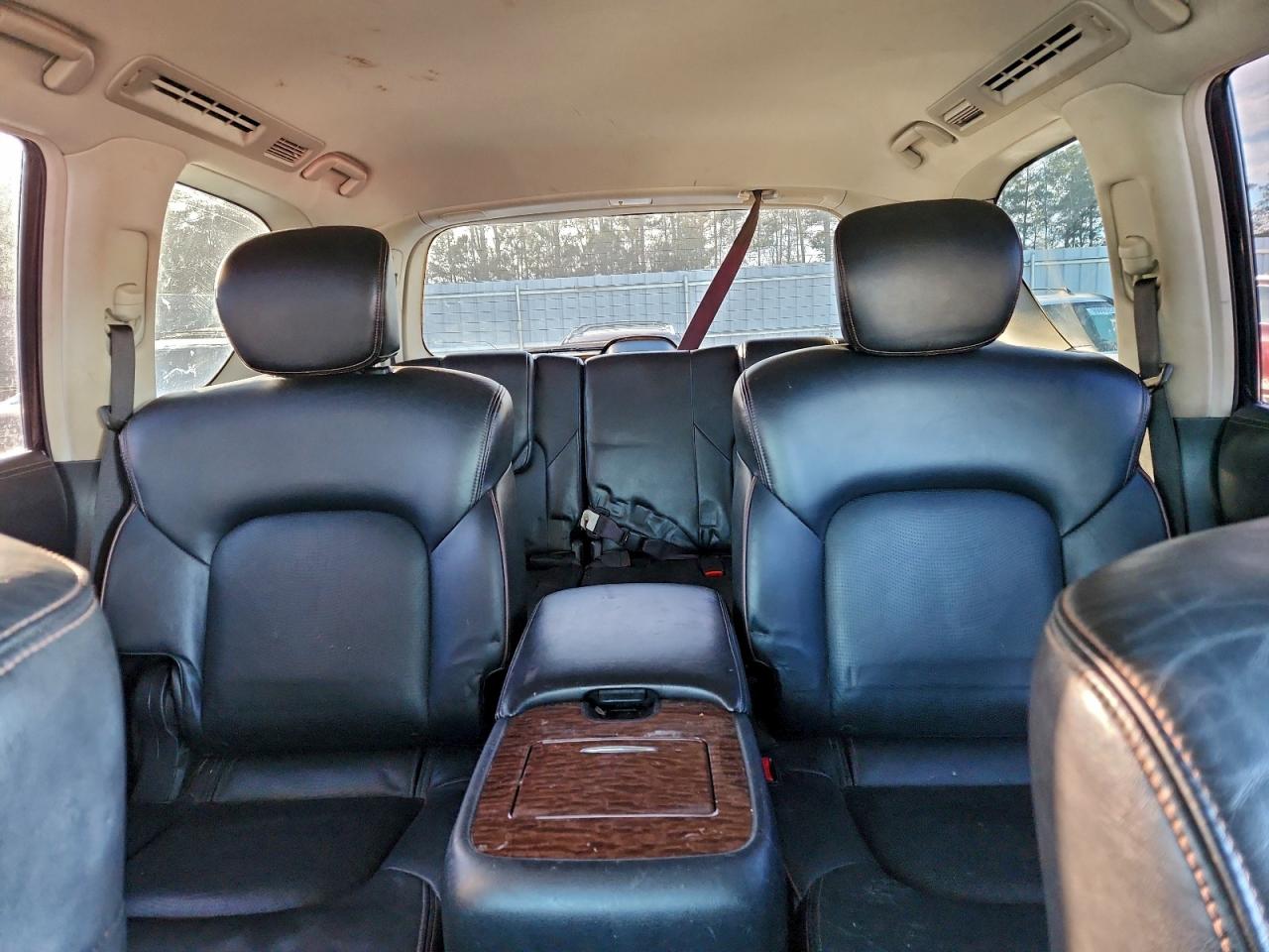 Nissan Armada Platinum Image 7